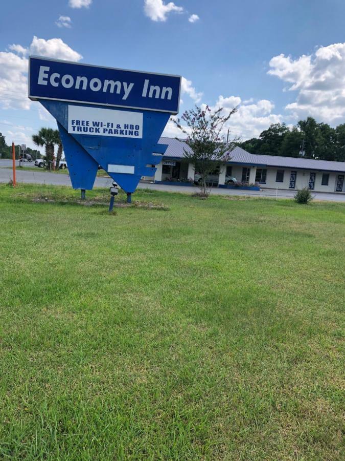 Economy Inn - Lawtey Buitenkant foto